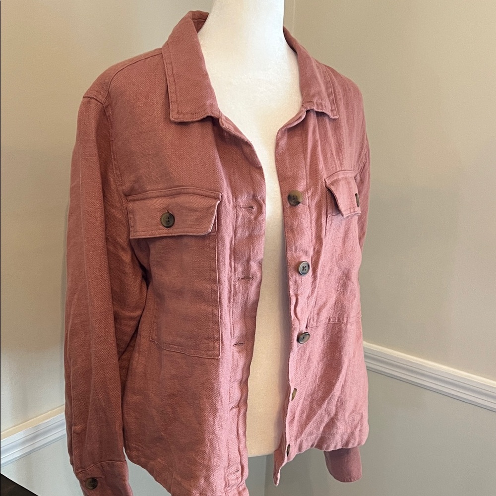 Women's Pink Button-Up Jacket